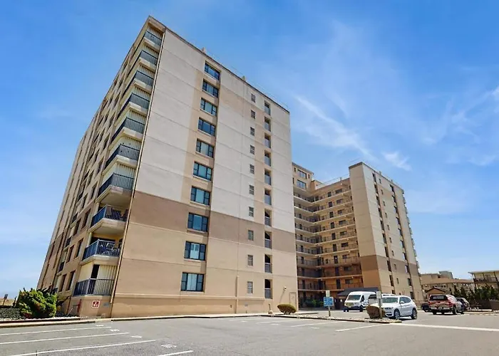Sandpiper Dunes 504 *