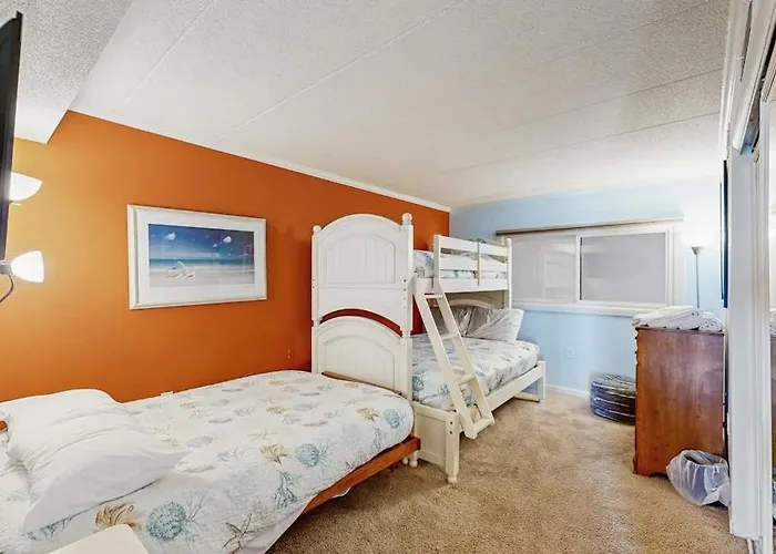 Sandpiper Dunes 504 *